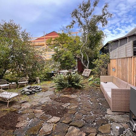 Casa Disa - Dreams, A Boutique Guesthouse In Reykjavik City'S Central Park And Botanical Garden In Laugardalur, Hot-Spring-Valley Екстер'єр фото